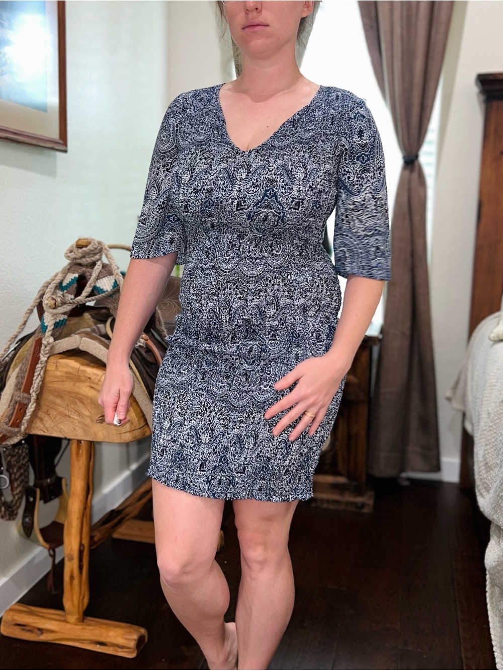 Ella Moss Navy Paisley V‑Neck Mini Dress